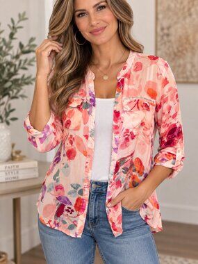 Women’s Large Pink Floral Watercolor Rayon Button Front Blouse